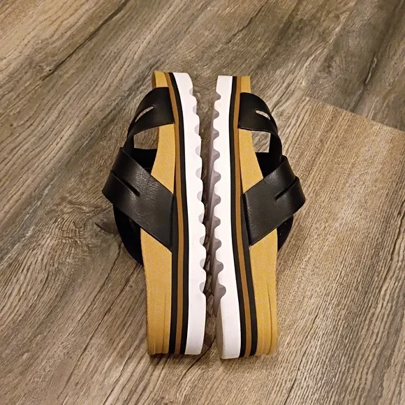 Reef Women's Cushion Bloom Hi Slide Black Strap Sandals Size 9 - Picture 6 of 9